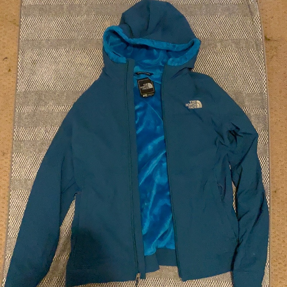 Warm, used like new North Face zip up jacket